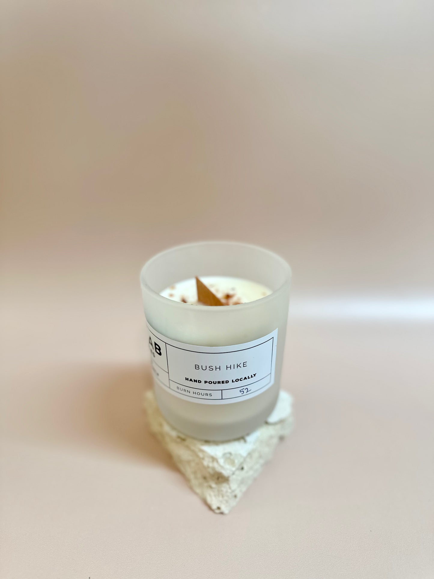 Frosted White Rose Petal Wood Wick - Glass Candles